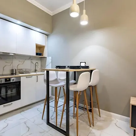 Luxurious In The Heart Of דירה בודפשט