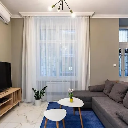 Luxurious In The Heart Of Appartement Boedapest